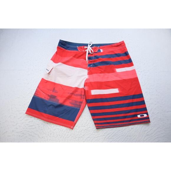 Oakley Board Shorts Stretch Graphic Athletic Water Swim Performance Mens Size 38 - Picture 1 of 5